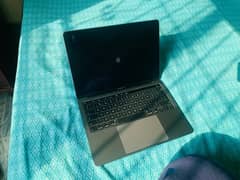 MacBook Pro 2020 13 inch i5 16 512