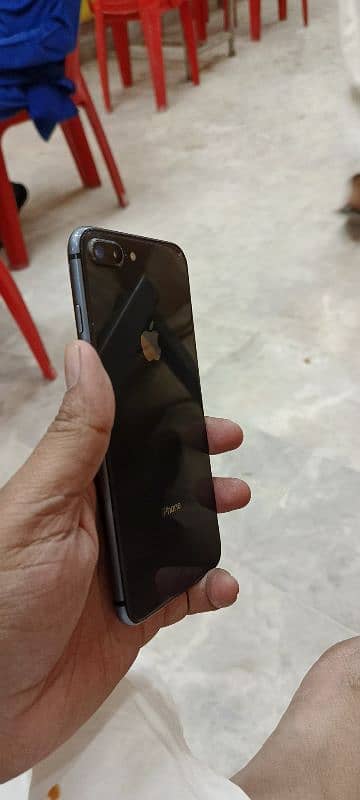 iphone 8 plus 64 GB bypass 2