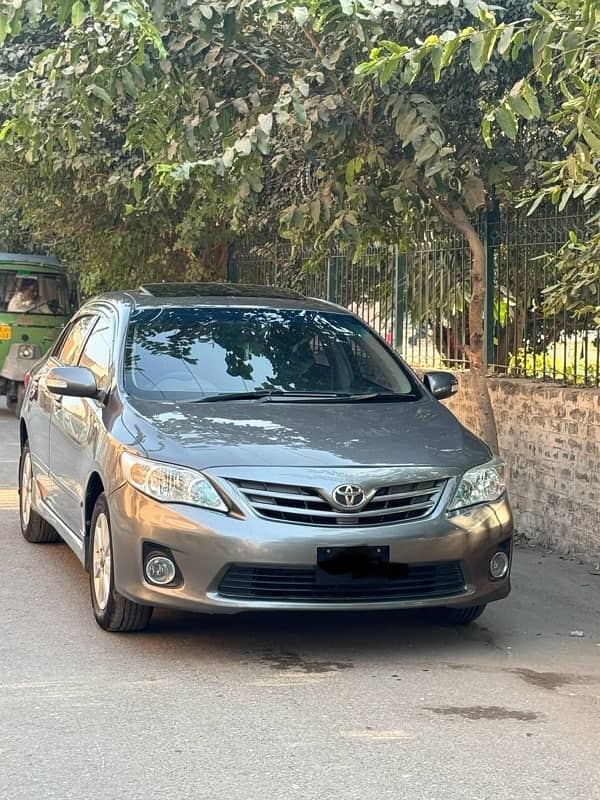 Toyota Corolla Altis SR sunroof 3