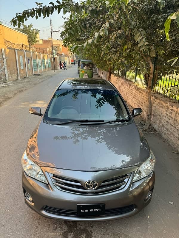 Toyota Corolla Altis SR sunroof 5