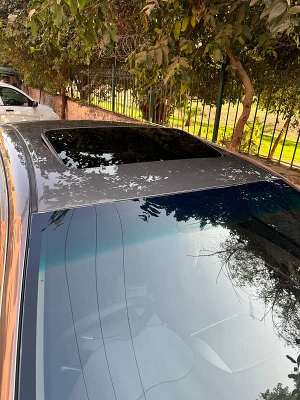 Toyota Corolla Altis SR sunroof 7