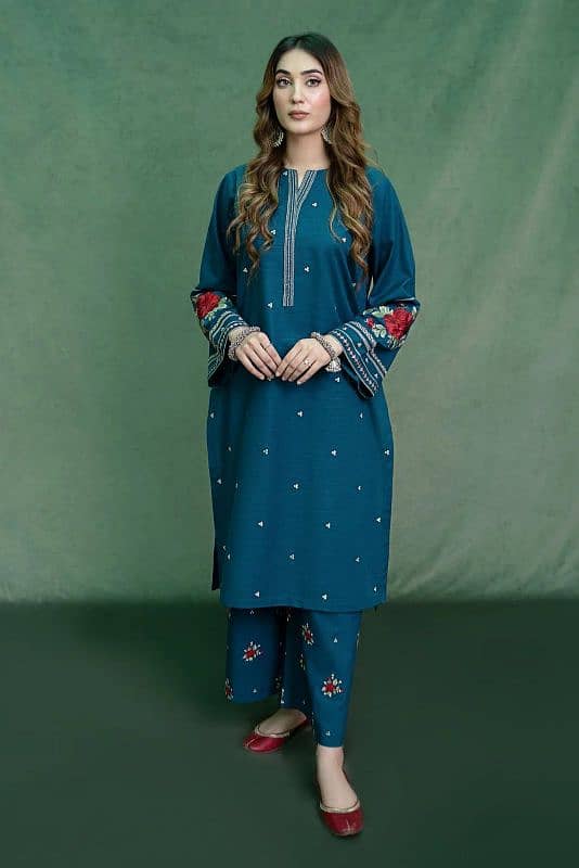 *Jazmin Most Hit Article Embroidered Khaddar 2Pc* 8