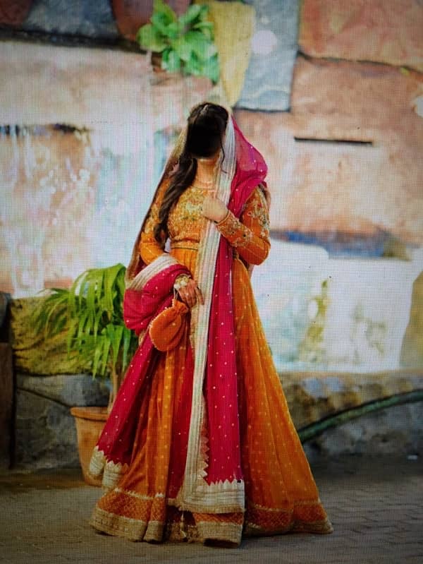 Mehndi bridal Dress for sale (Urgent) 1