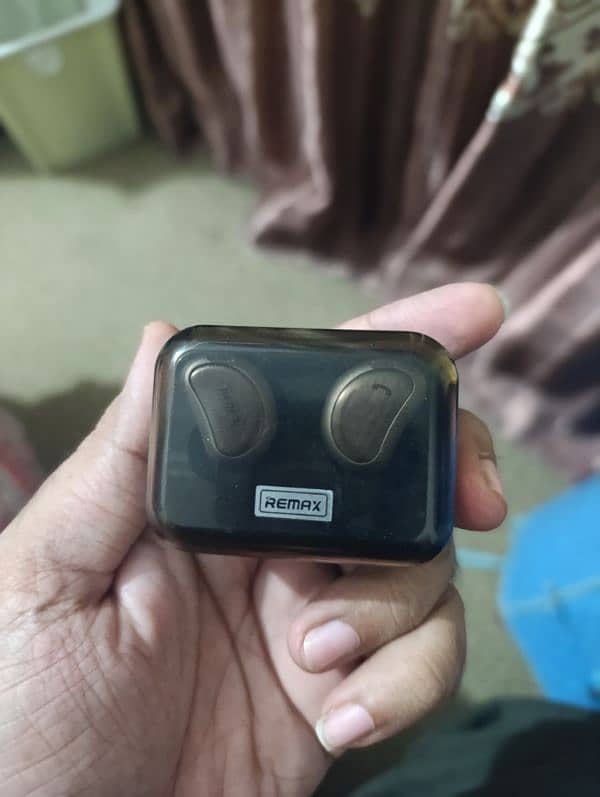 Original Remax true wireless earbuds 0