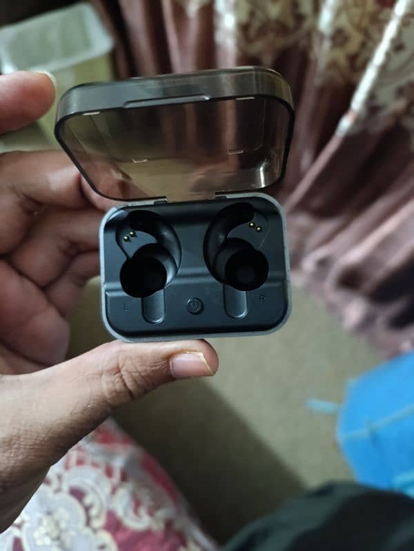 Original Remax true wireless earbuds 3