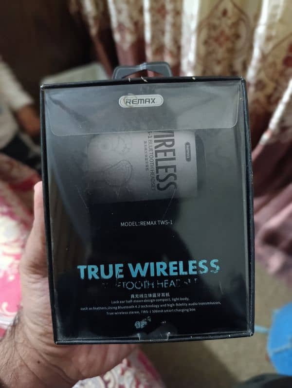 Original Remax true wireless earbuds 4