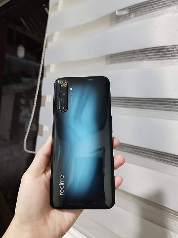 Realme 6 Pro  ram 8 rom 128 pta approved 4