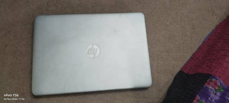 HP 6th generation with charge no varanty 3