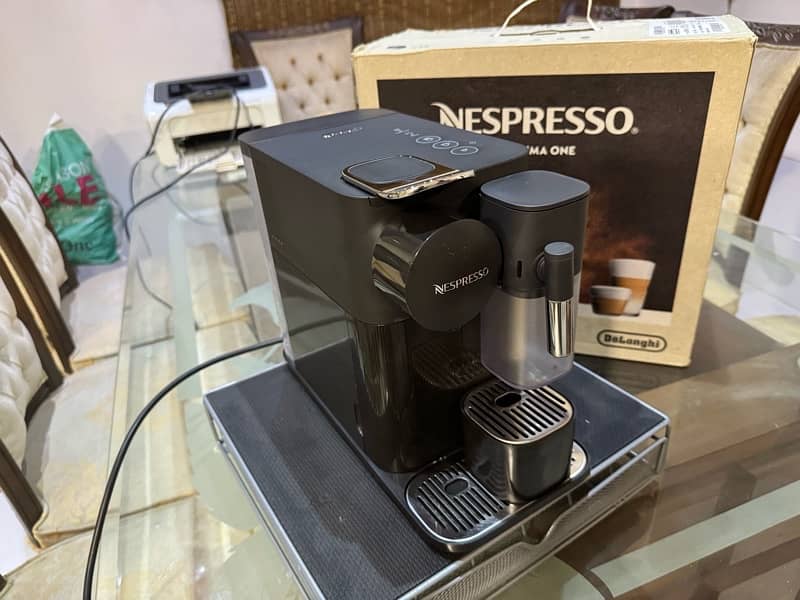 Nespresso LATTISSIMA ONE 2