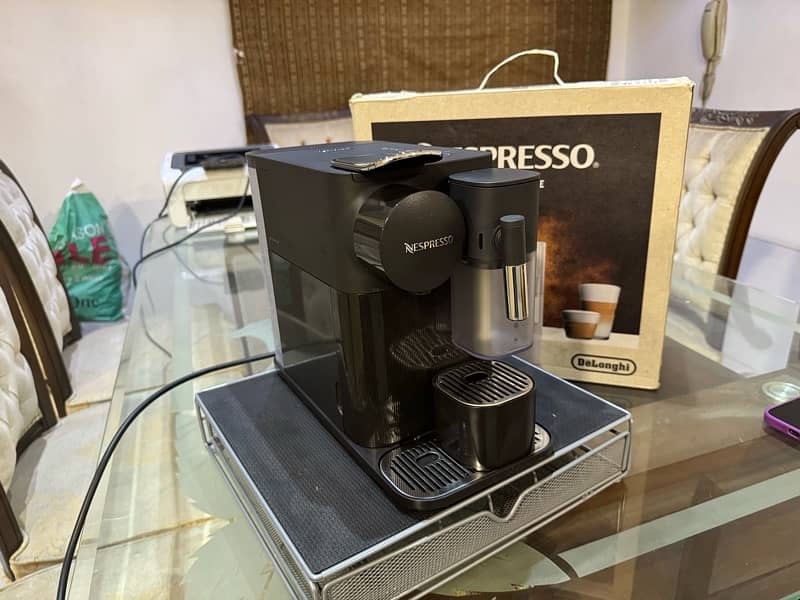 Nespresso LATTISSIMA ONE 3