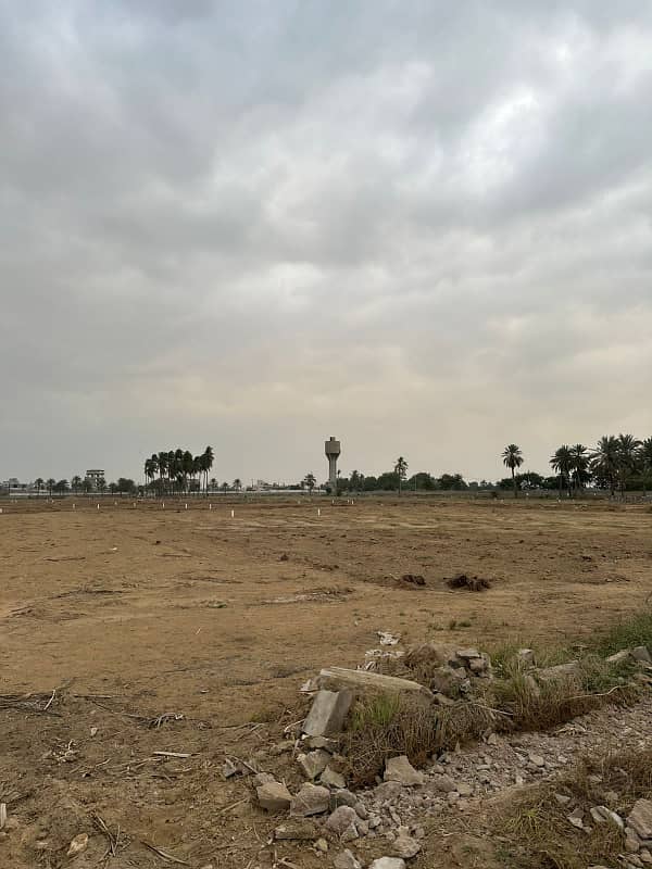 Shafi Hakeem Villas Plots Available In Easy installments 26