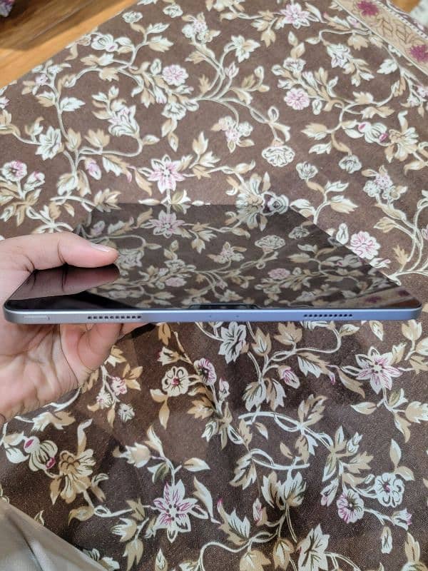 Apple IPad Pro M2 12.9 6th generation. 2