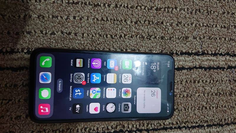 Iphone xs 256gb 3month sim working 3