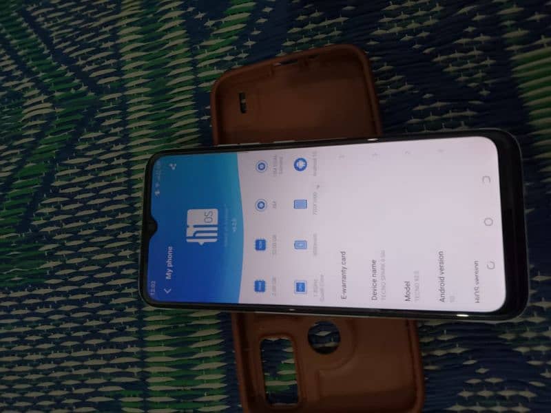 Tecno Spark 6 Go 4