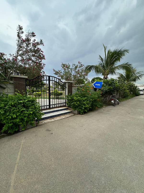 Alize garden 195 sq yards corner Plot For Sale 14