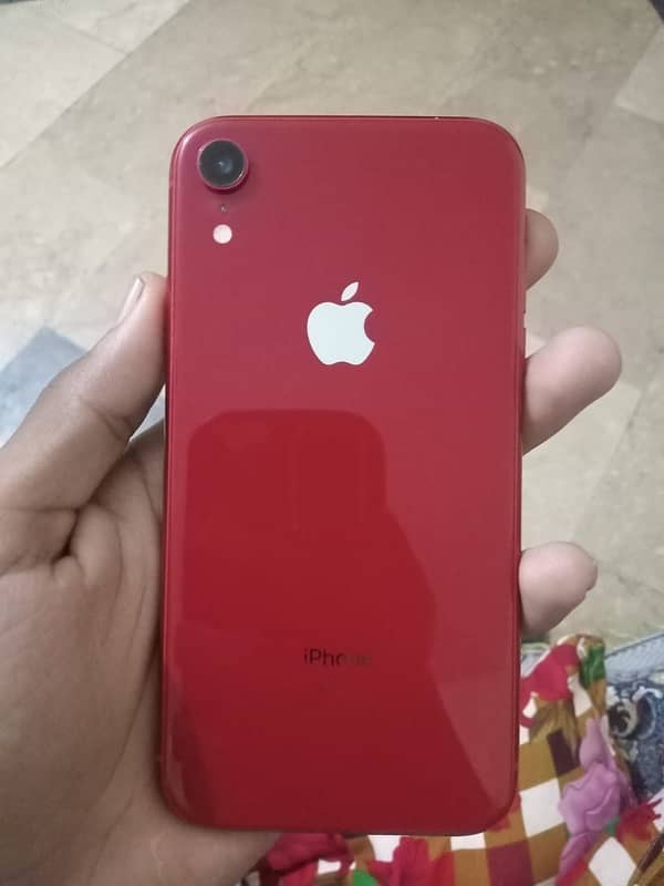 I phone xr 64gb ha condition pic ma dak lo 4