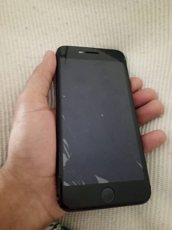 Iphone 7plus 32 gb pta 0