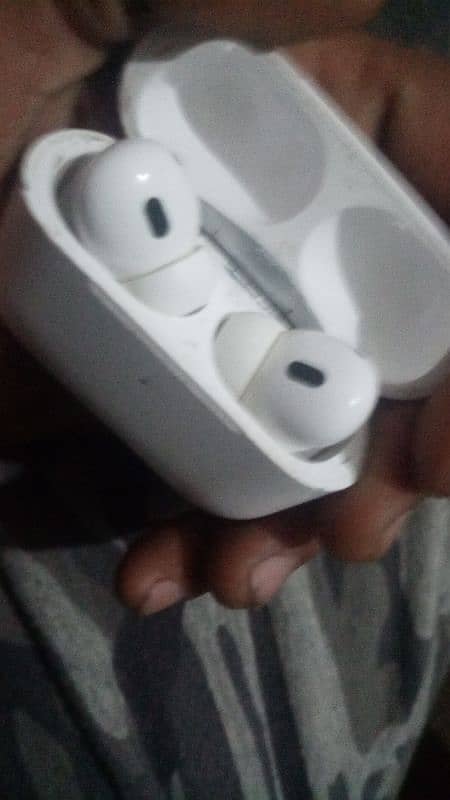 Air pods pro  2nd gen 6