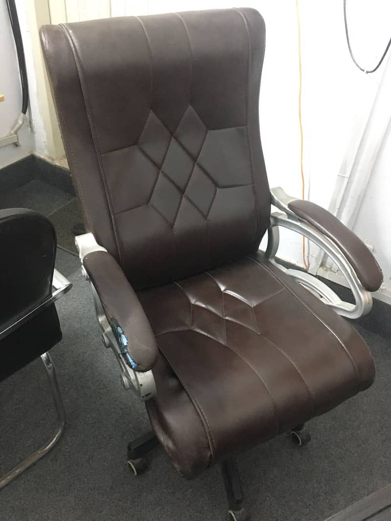 Office chair for sale 0