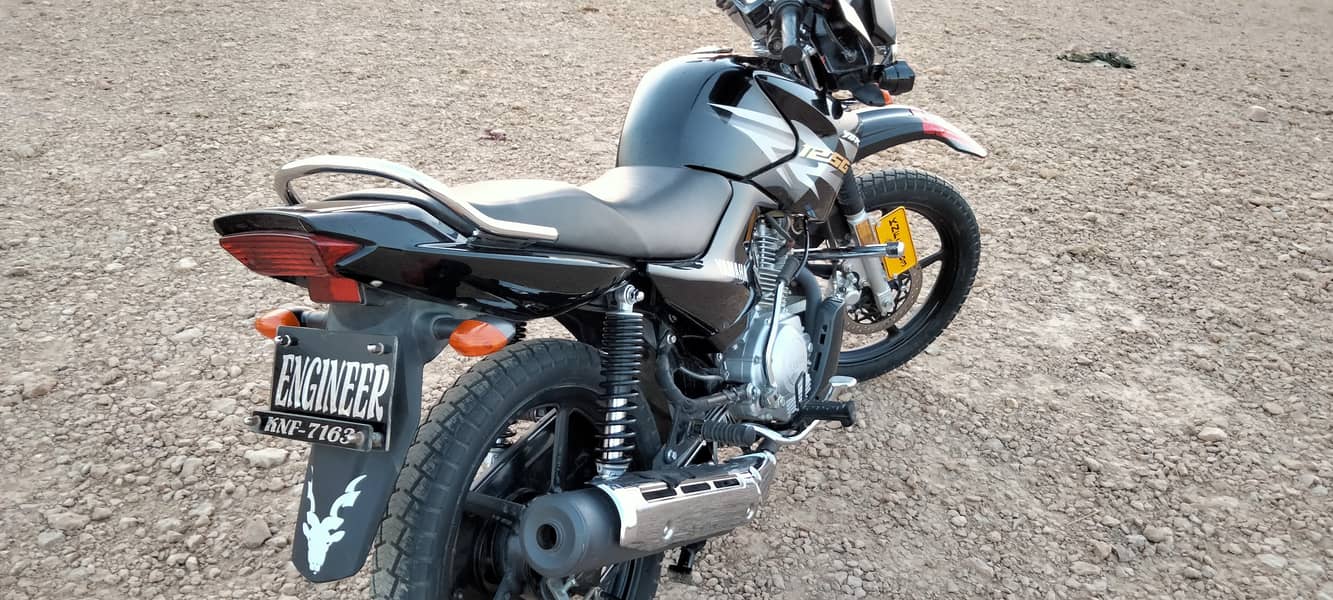 Yamaha YBR 125G 2019 5