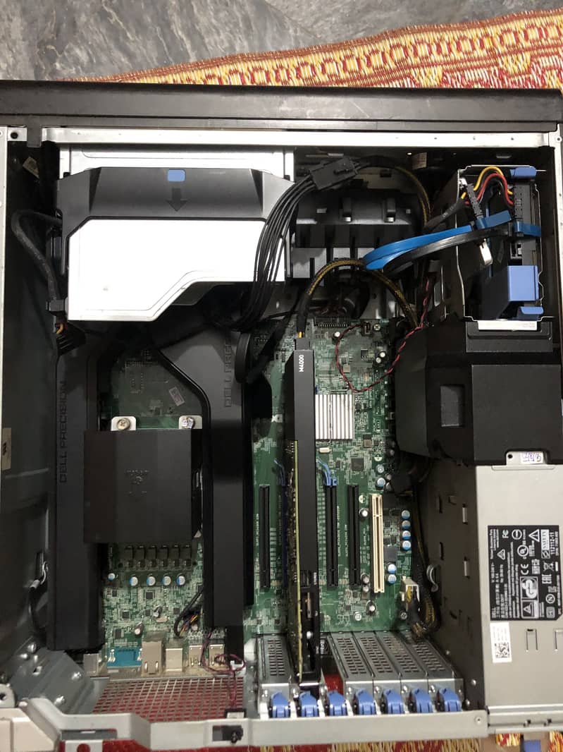 DELL Precision 5810 Tower Workstation 2