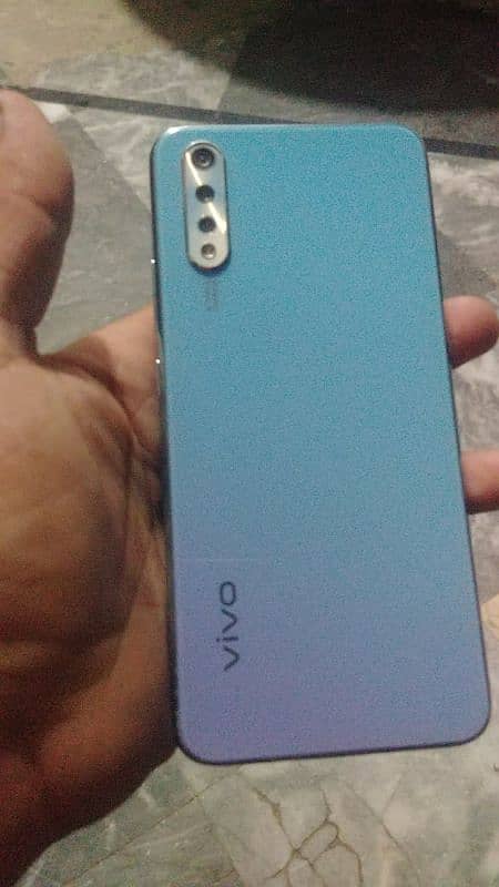 vivo s1 8 256 1