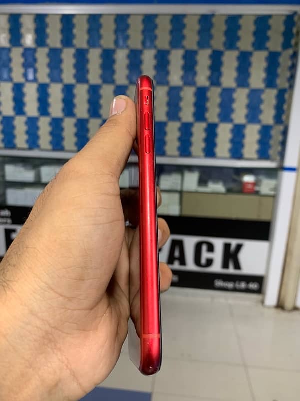 Iphone XR 64 GB PTA APPROVED 1