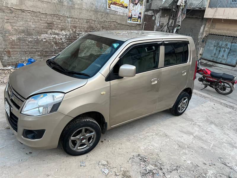 Suzuki Wagon R 2014 3