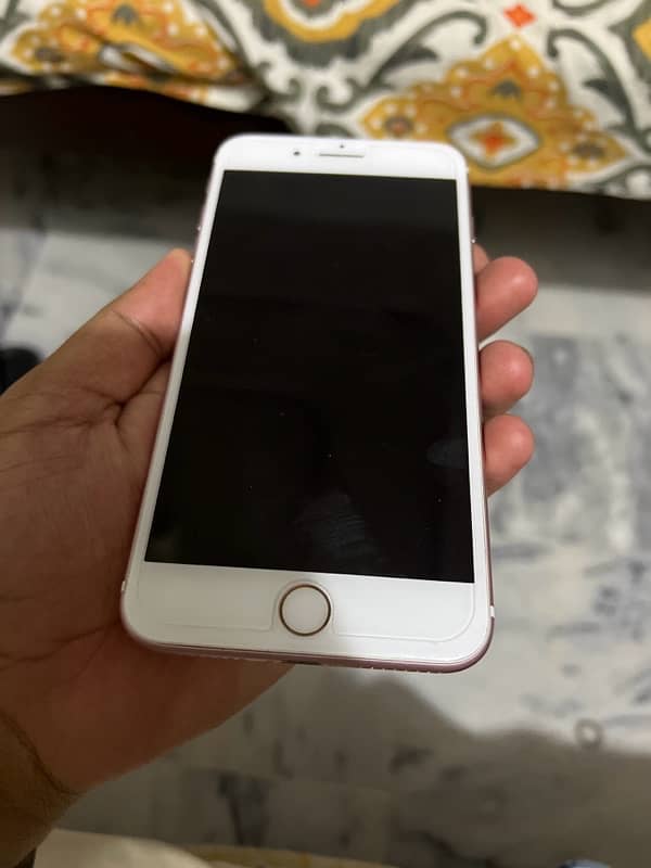 iPhone 7plus | new condition | 10 by 10 | 128 gb 1