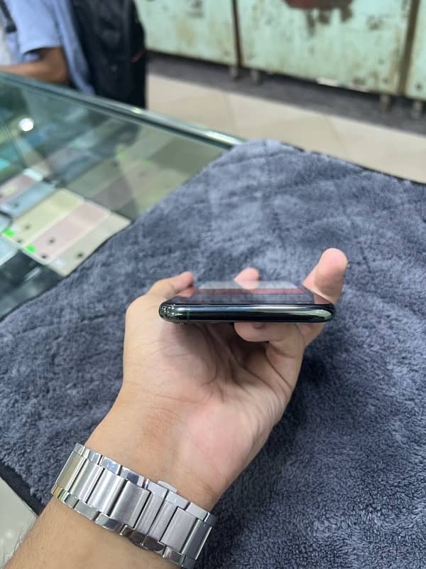 iphone 11 pro max 64gb jv 5