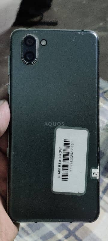 sharp aquas r3 official PTA approved 6gb ram/128 gb 5