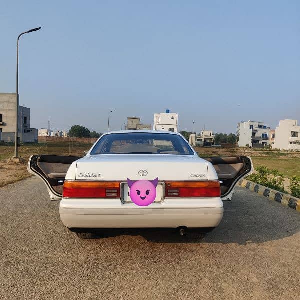 Toyota Crown 1994 4