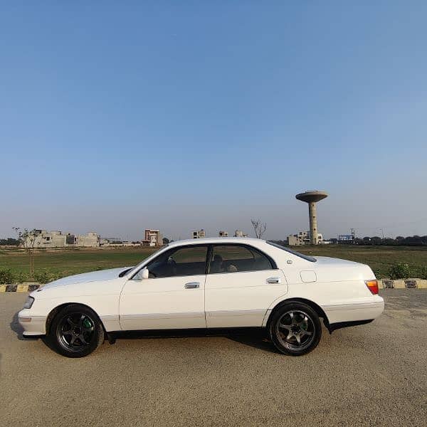 Toyota Crown 1994 13