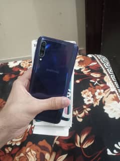 Samsung a30s 4 128