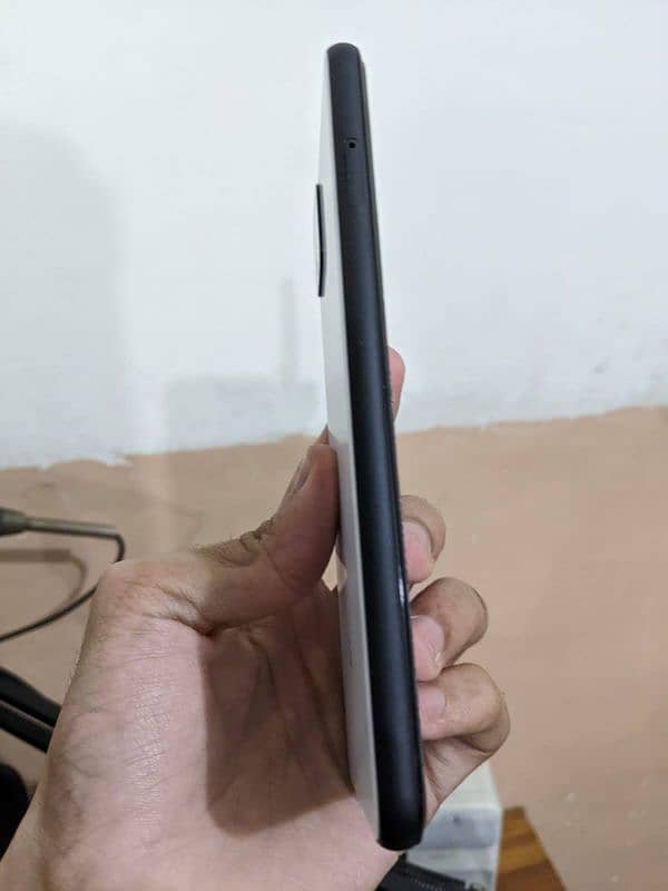 Google pixel 4xl 6-64 (non PTA) 2