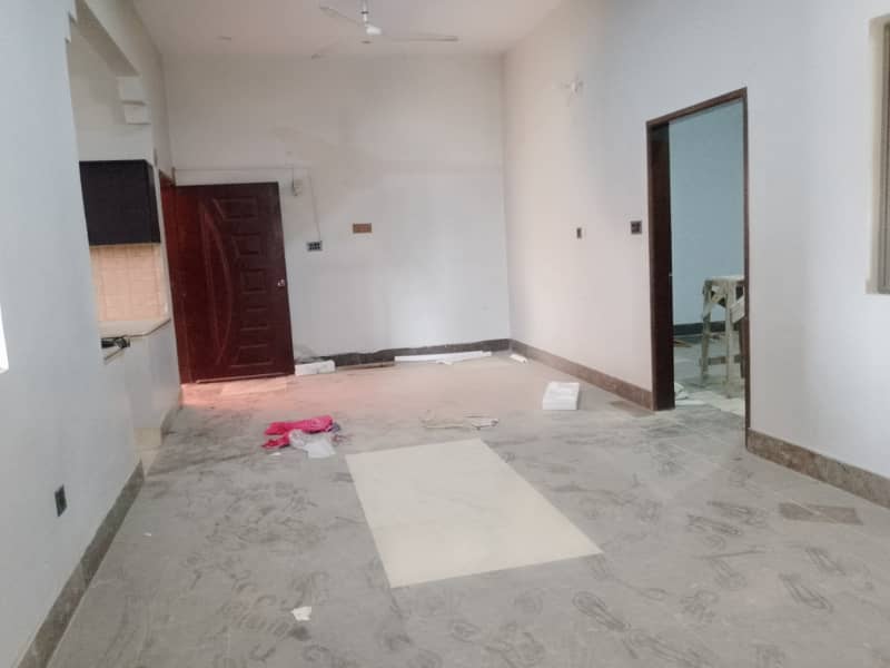 3 bed lounge 1st floor portion for rent 8