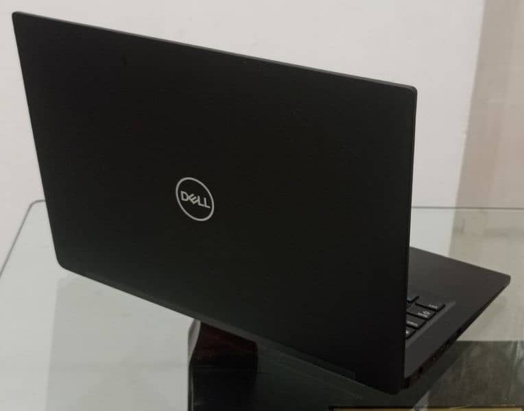 Dell 7390 8th Gen 512GB Nvme 16GB Ram 8GB Graphics 1