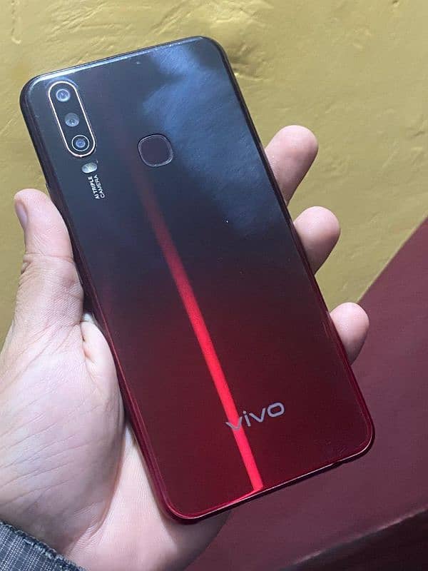 vivo y15 4/64gb 1