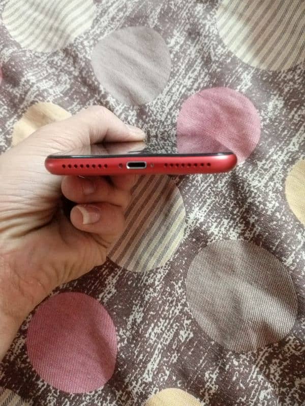 I phone 8 plus condition 10/10 add read plzz 5