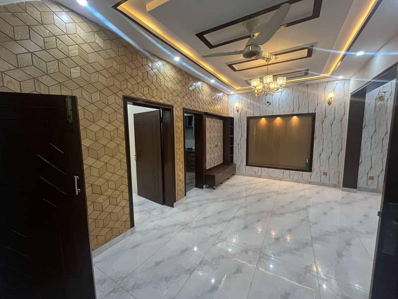 defence raya 5 Marla Brand New Luxury House Available for Rent in Bahria Town Lahore 9