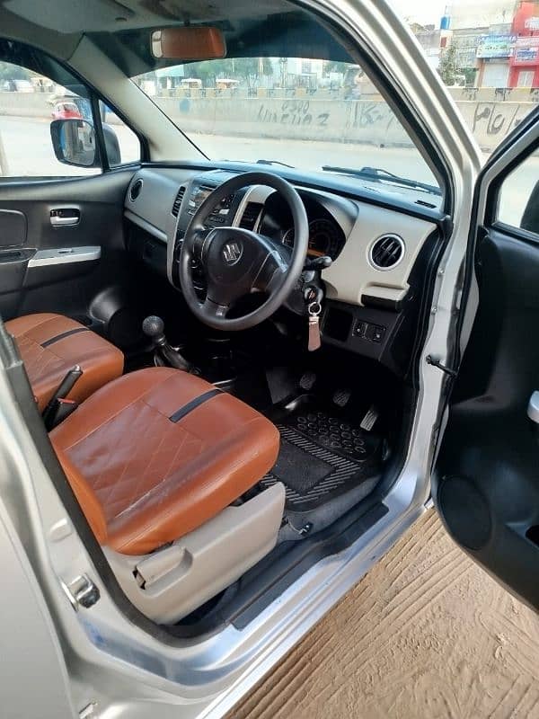 Suzuki Wagon R 2018 10