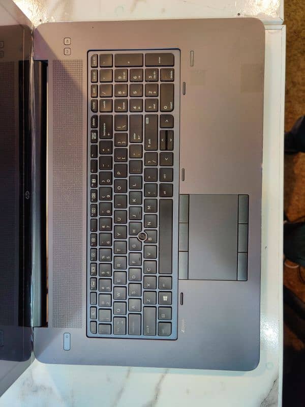 Hp Zbook G3 17 inch 1