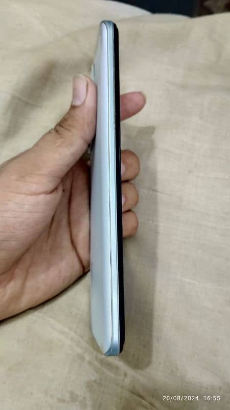 vivo Y 55 with box sath data cable ha 10 by 8   condition 4