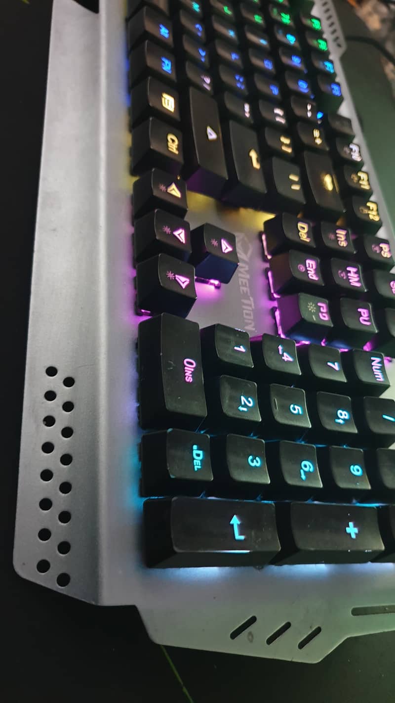 Gaming Mechanical Keyboard (Meetion Blue Switches ARGB) 3