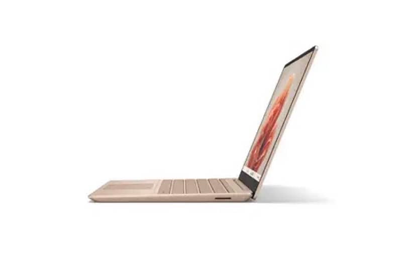 Microsoft surface laptop 4