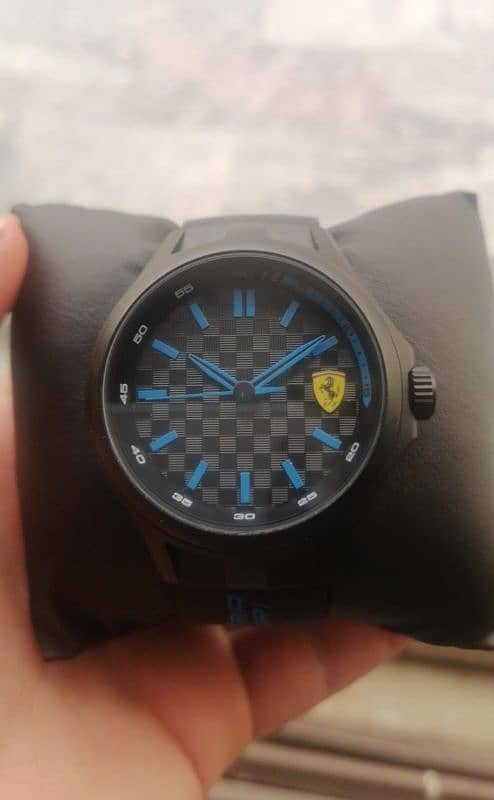 Original Scuderia ferrari watch 0