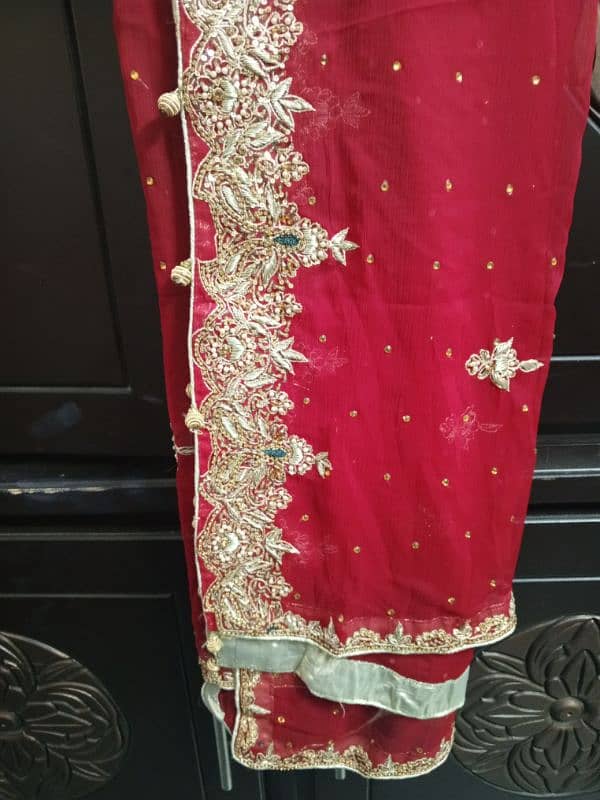 Wedding lehnga zari work 2