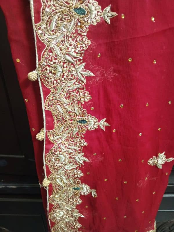 Wedding lehnga zari work 3