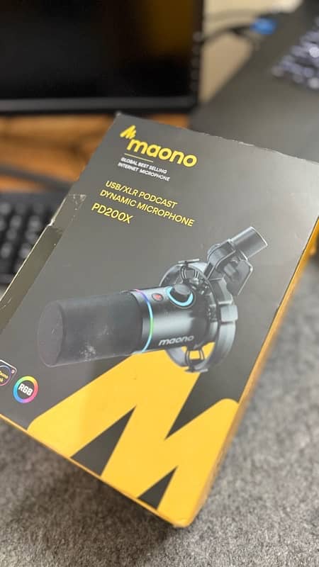 Maono Dynamic Microphone (PD200X) 1