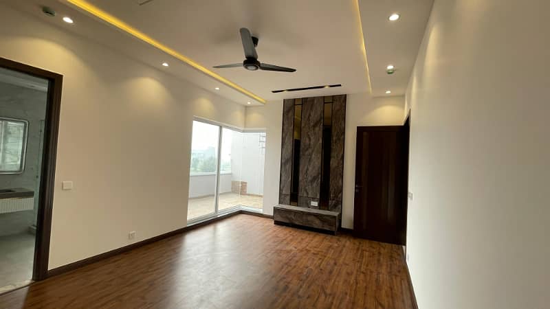 20-Marla Full House for Rent in DHA Ph-6 Lahore Owner Built House. 9